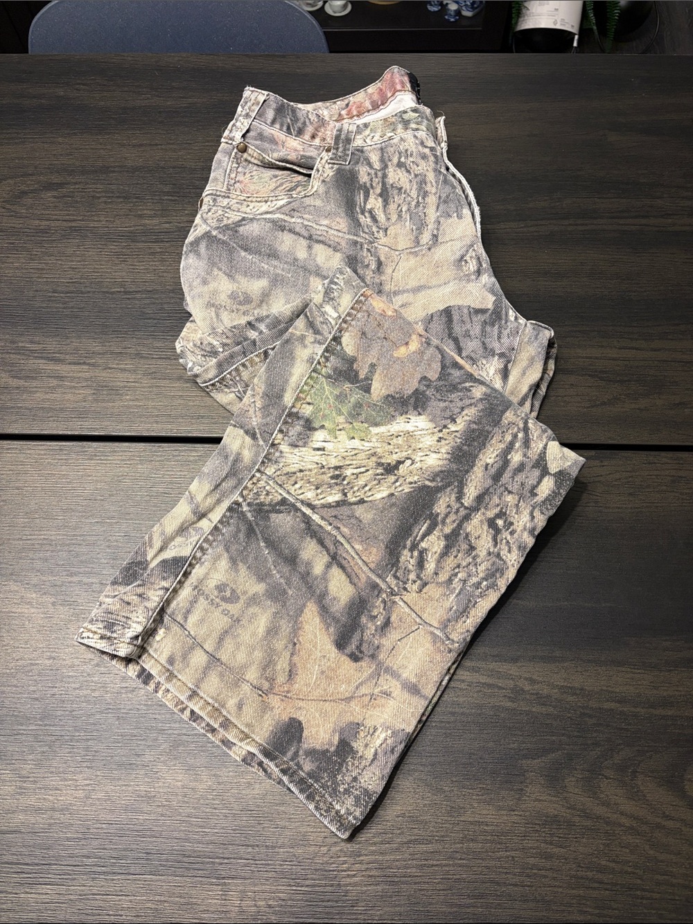 Vintage Y2K Mossy Oak Camo Pants